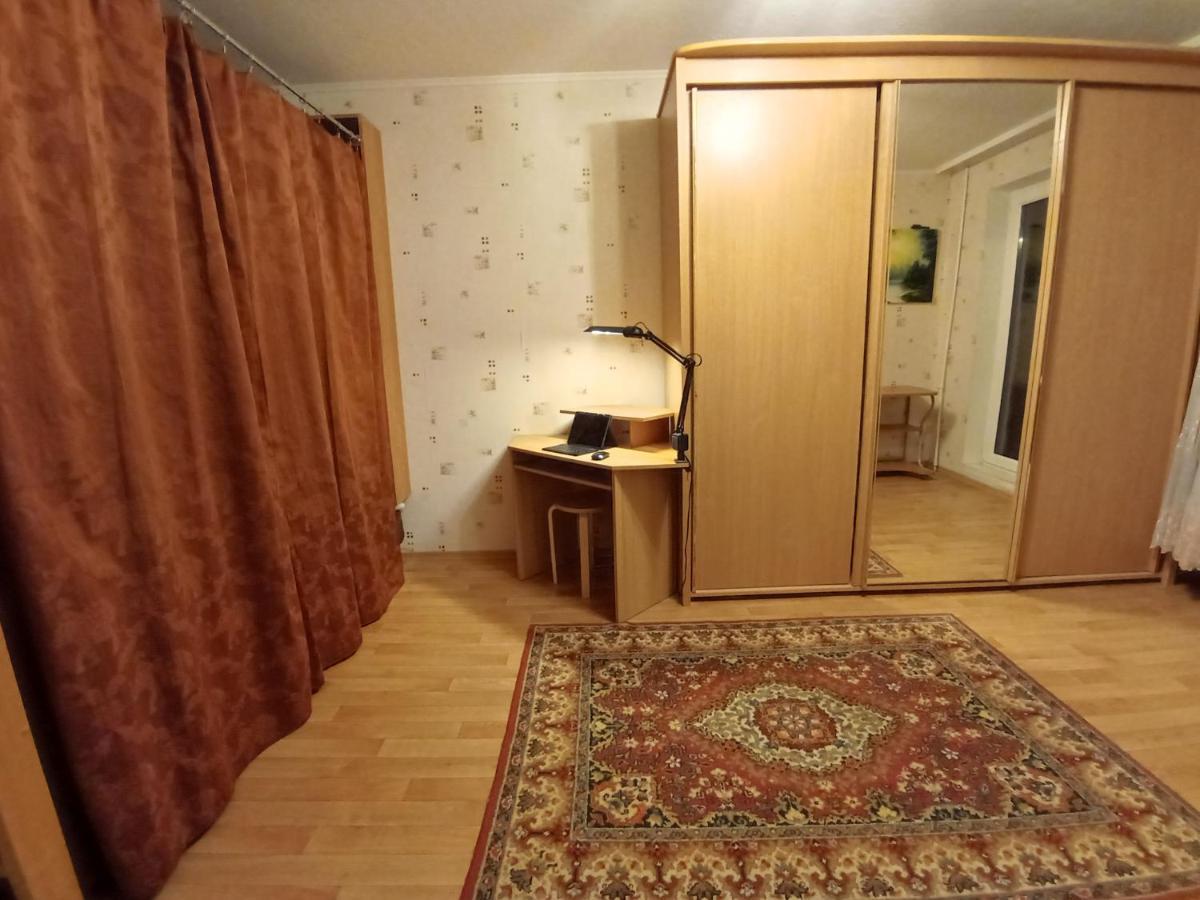 A Comfortable 18M Room With Balcony Tallinn Eksteriør bilde